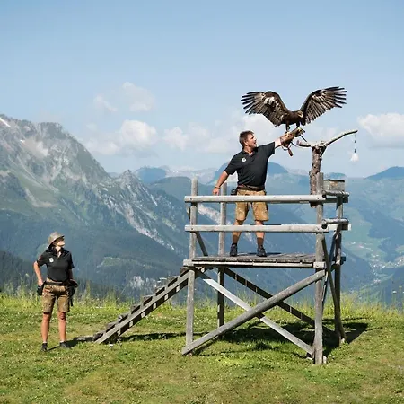 Monas * Mayrhofen