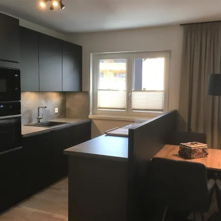 Monas Apartament *