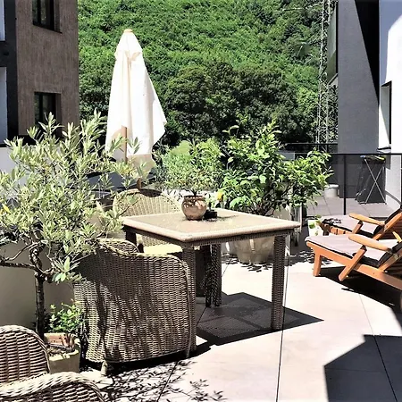 Διαμέρισμα Monas *