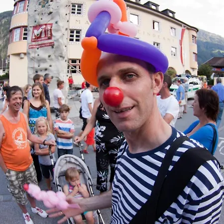Monas * Mayrhofen